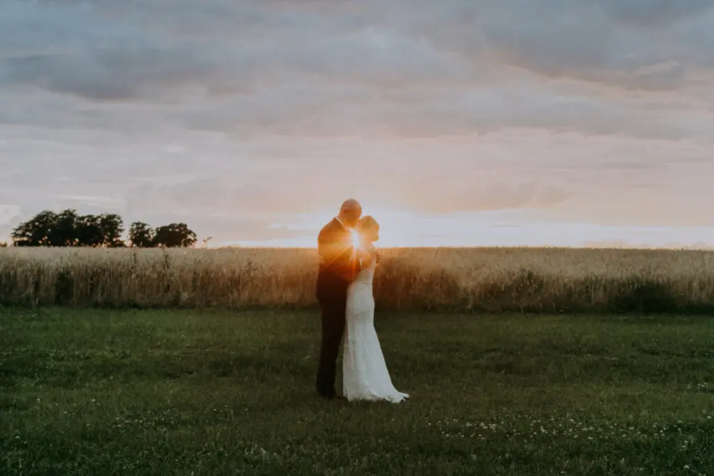 LineDavid SonnerupgaardWedding Portraits73of91 e1524688084348 1