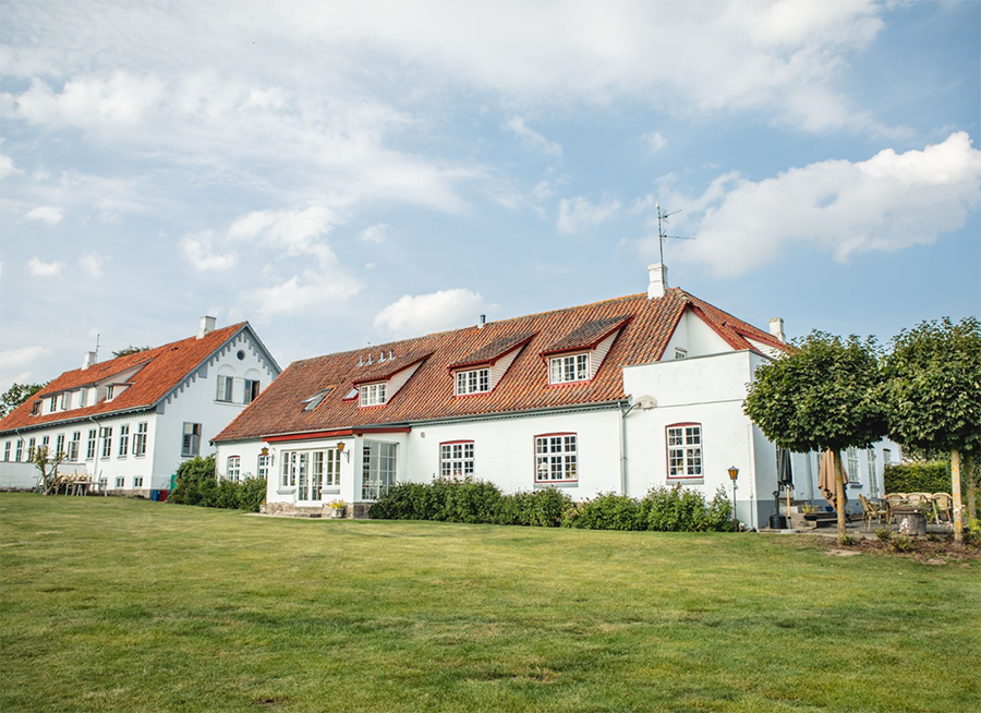 Book hel bygning 1