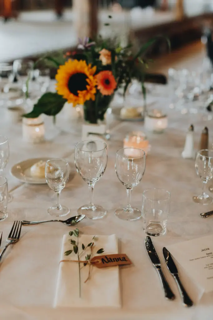 Billige bryllupper – Ideer & Gode råd 8 AL WeddingCopenhagen Dinner2of427