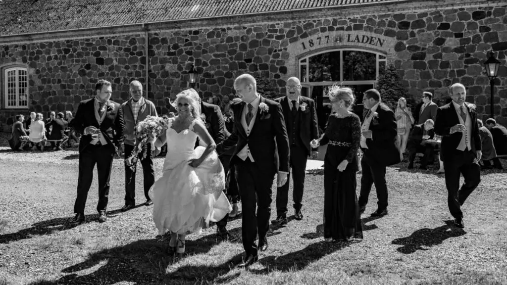 Annette & Søren: Gennemført sommerbryllup med et strejf af lilla 1 Anette S©ren 159 e1505331177280