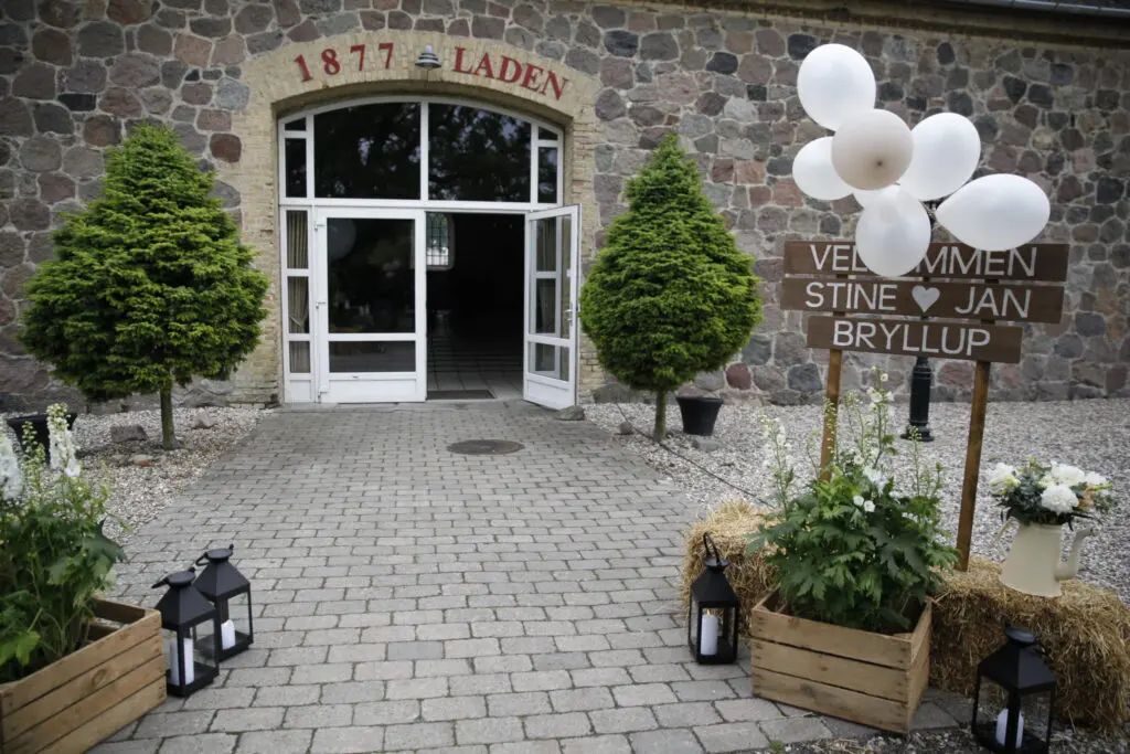 Stine & Jan Ø. Jørgensens rustikke sommerbryllup (3): Den store dag 1 MG 4830