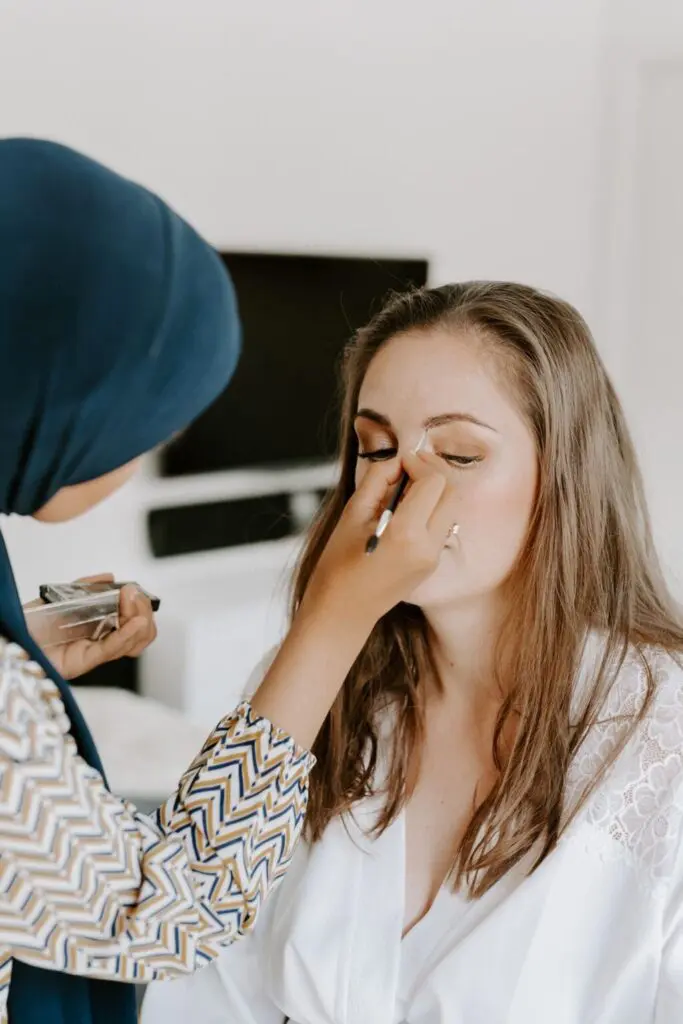 Makeup 1024x1536 1