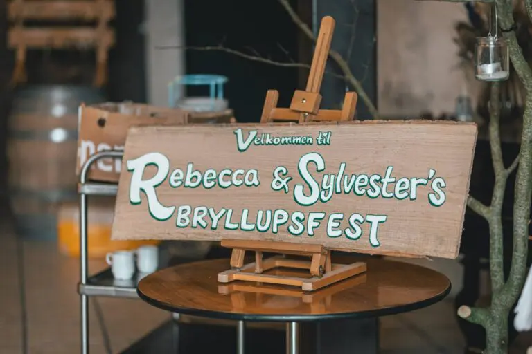 Rebecca & Sylvesters bryllupsweekend i kærlighedens tegn 1 rebecca sylvester 34 768x512 1
