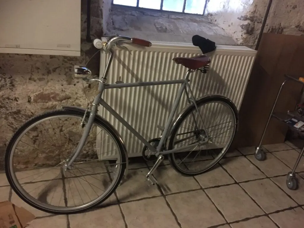 Mads Mikkelsen på cykeltur i Laden 1 IMG 5975 1536x1152 1