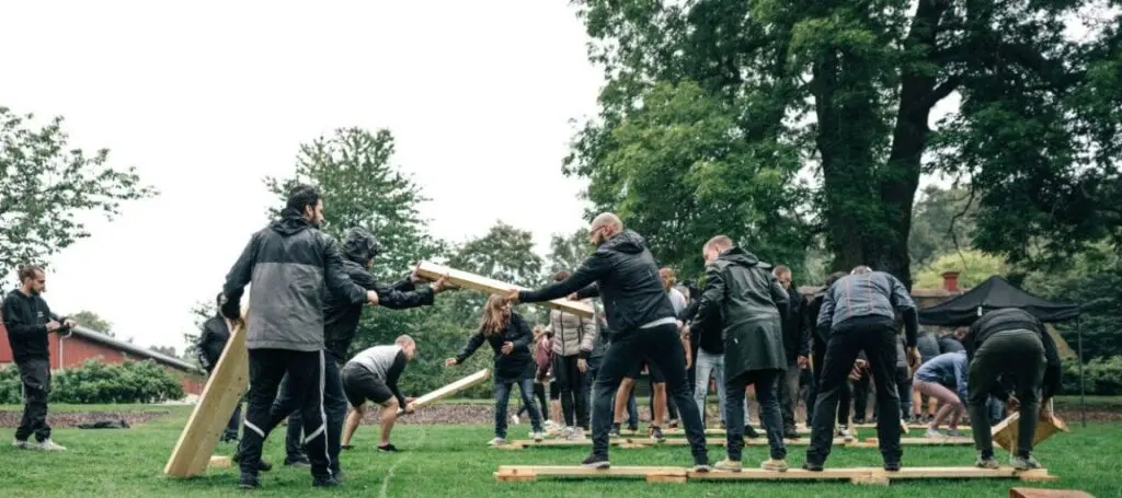 teambuilding formaal 2 1152x512 1