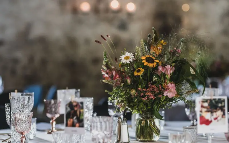 detaljebillede med blomster 1