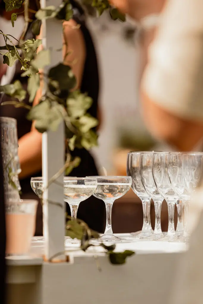 En komplet guide med inspiration og tips til en konfirmation 1 Ella 202