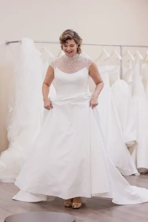 At finde brudekjolen – også når kroppen ikke passer ind i kataloget 21 Sonnerupgaard Fuhrmann 77 512x768 1