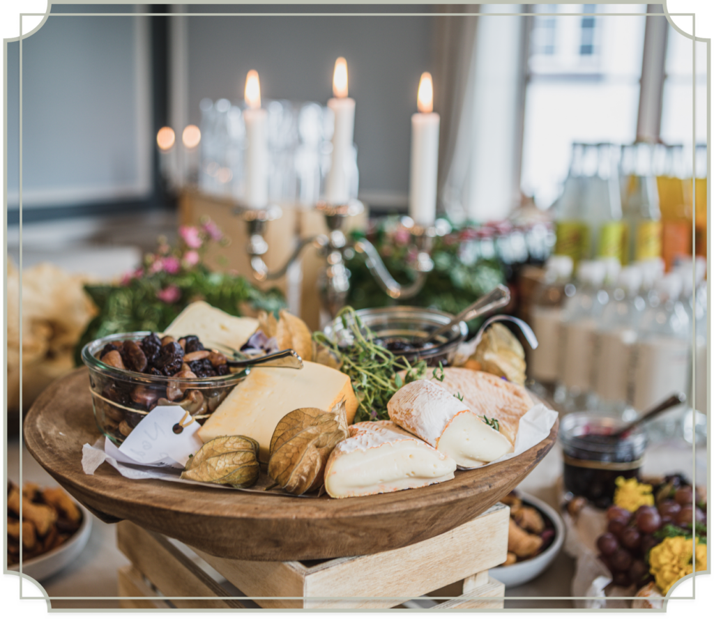 fuld forplejning mad frokostbuffet