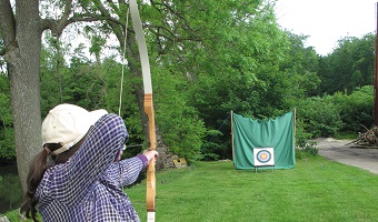 Bueskydning til teambuilding med Highland Games