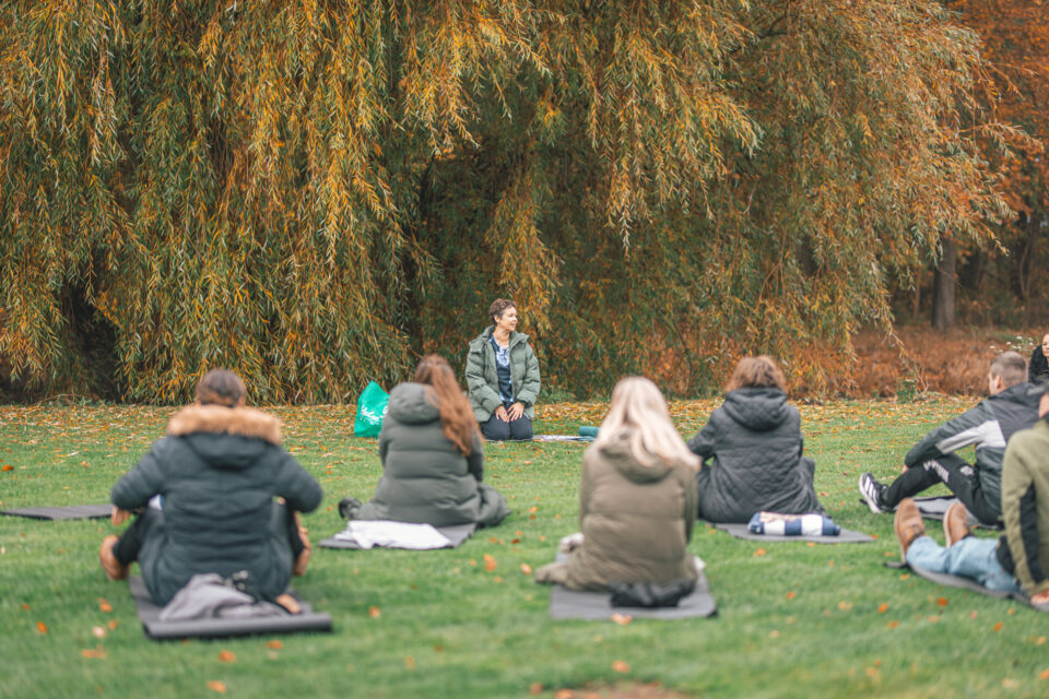 åndedrætsøvelser, mindfullness, retreat